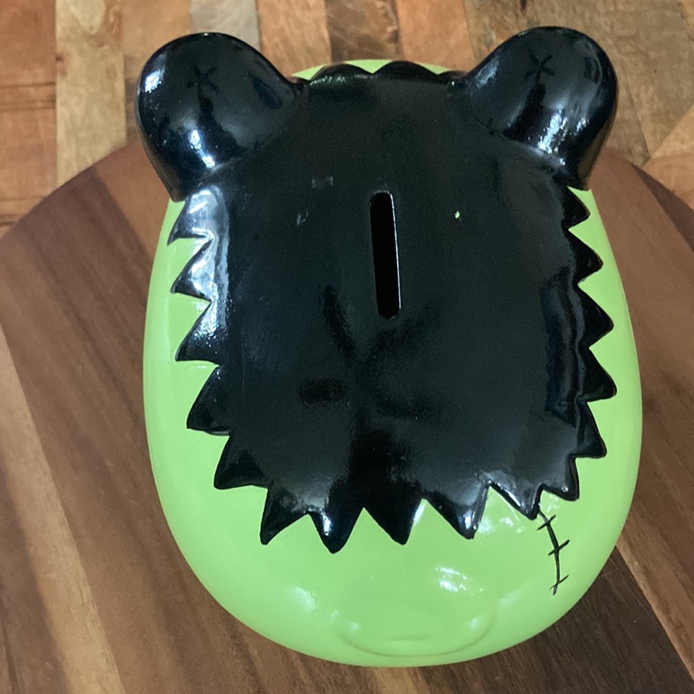 Halloween Frankenstein piggy bank - Picture 4 of 5